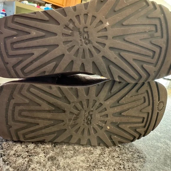 UGG Chocolate Brown Suede Boots - Picture 4 of 4